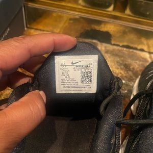 Black NIKE TN AIR 8.5